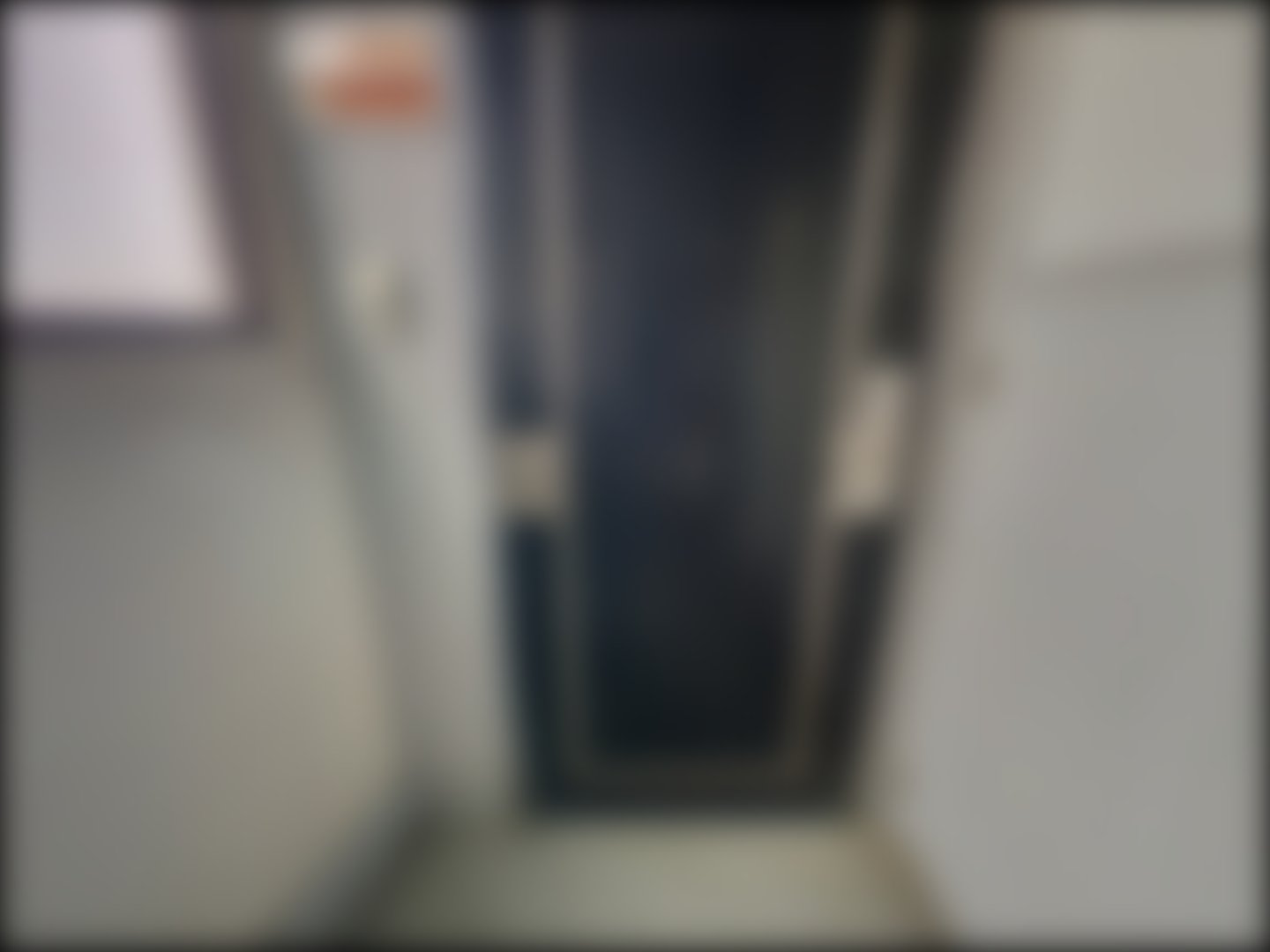 loading blurry tour image