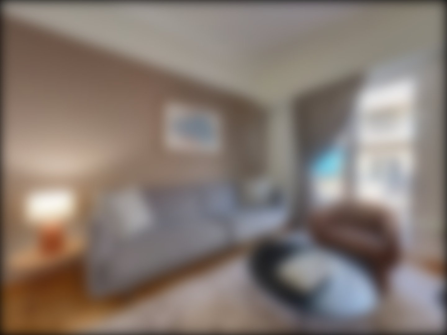 loading blurry tour image