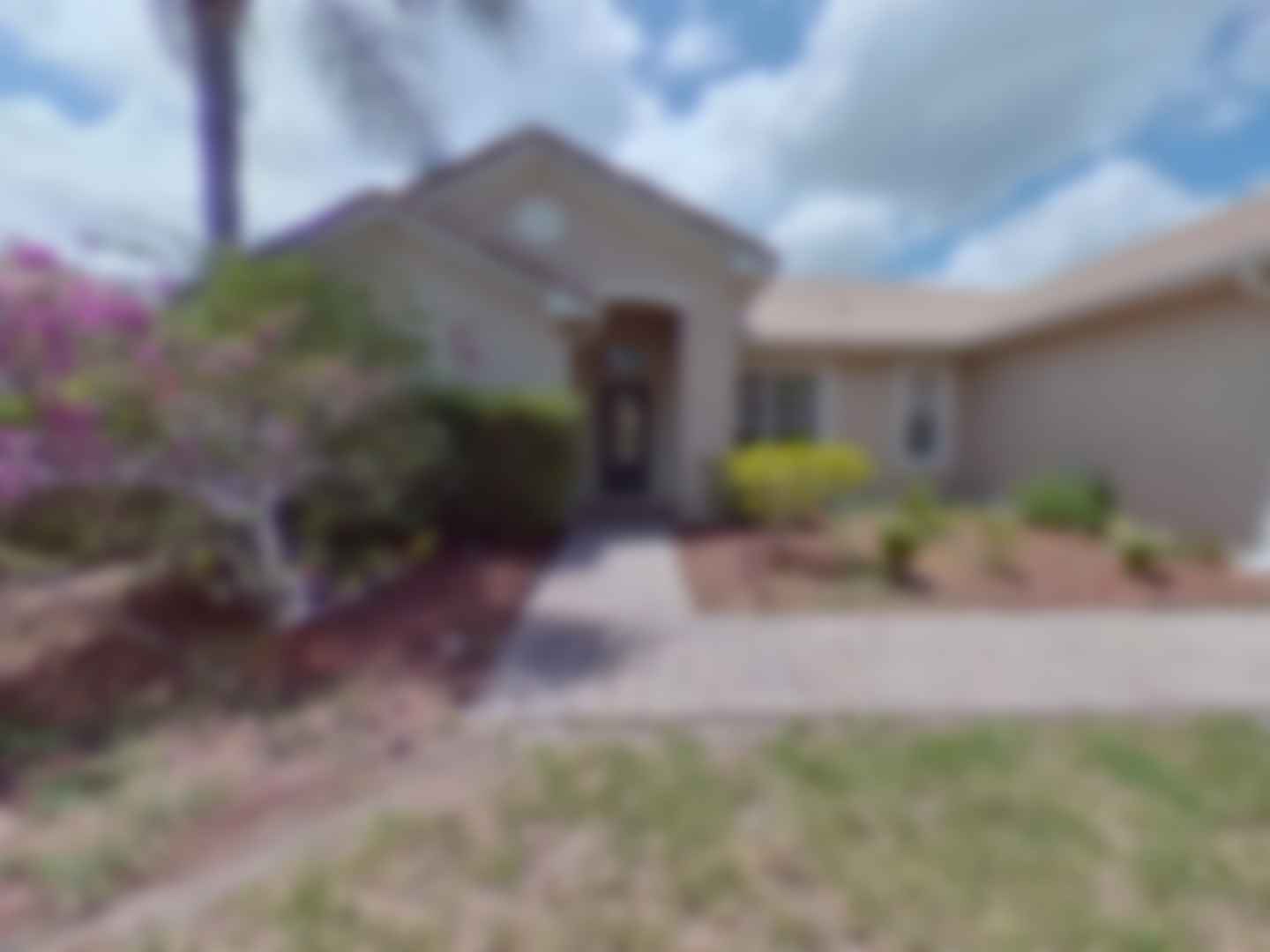 loading blurry tour image