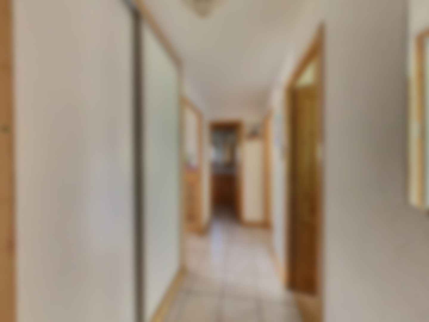 loading blurry tour image