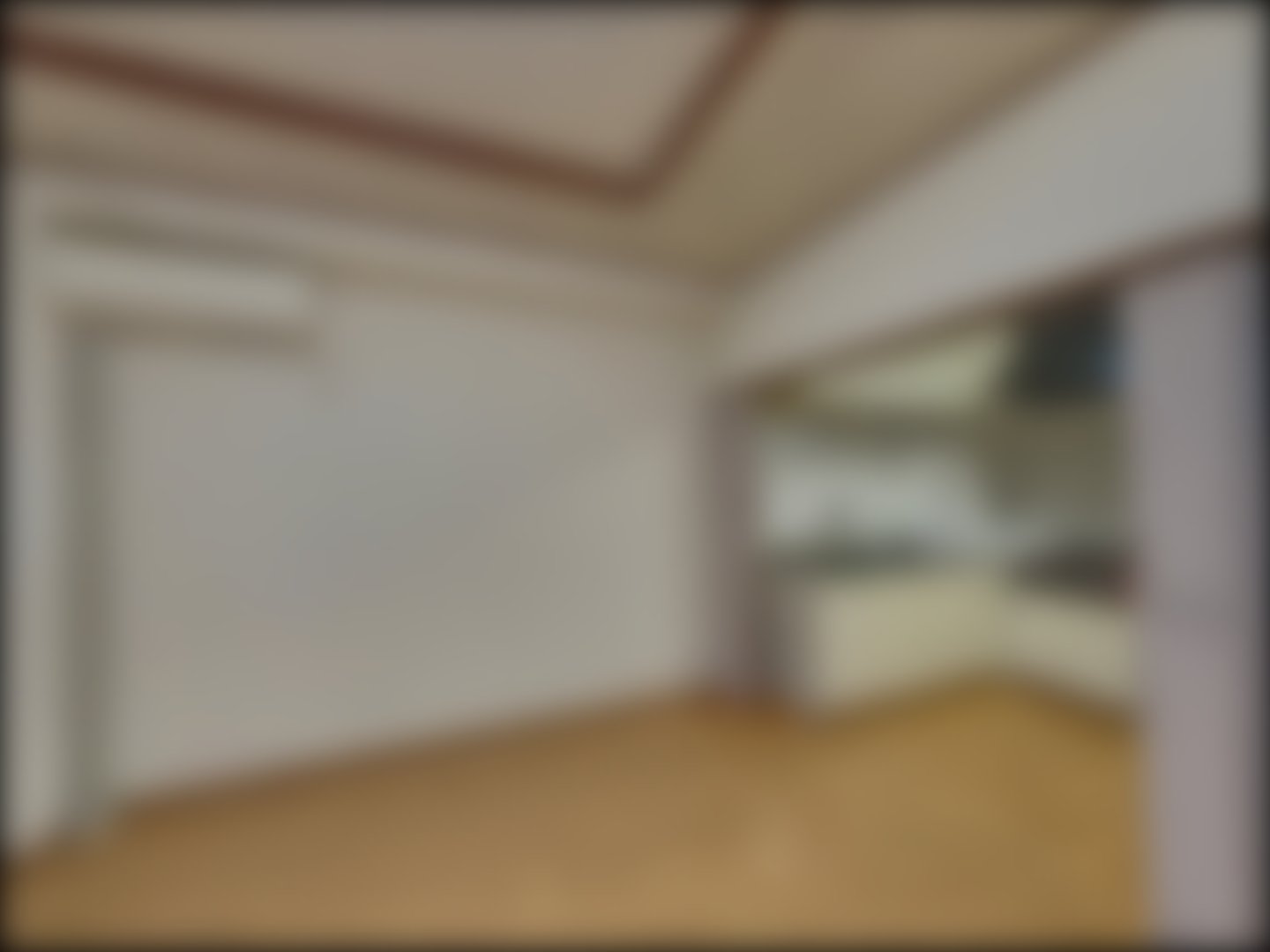 loading blurry tour image