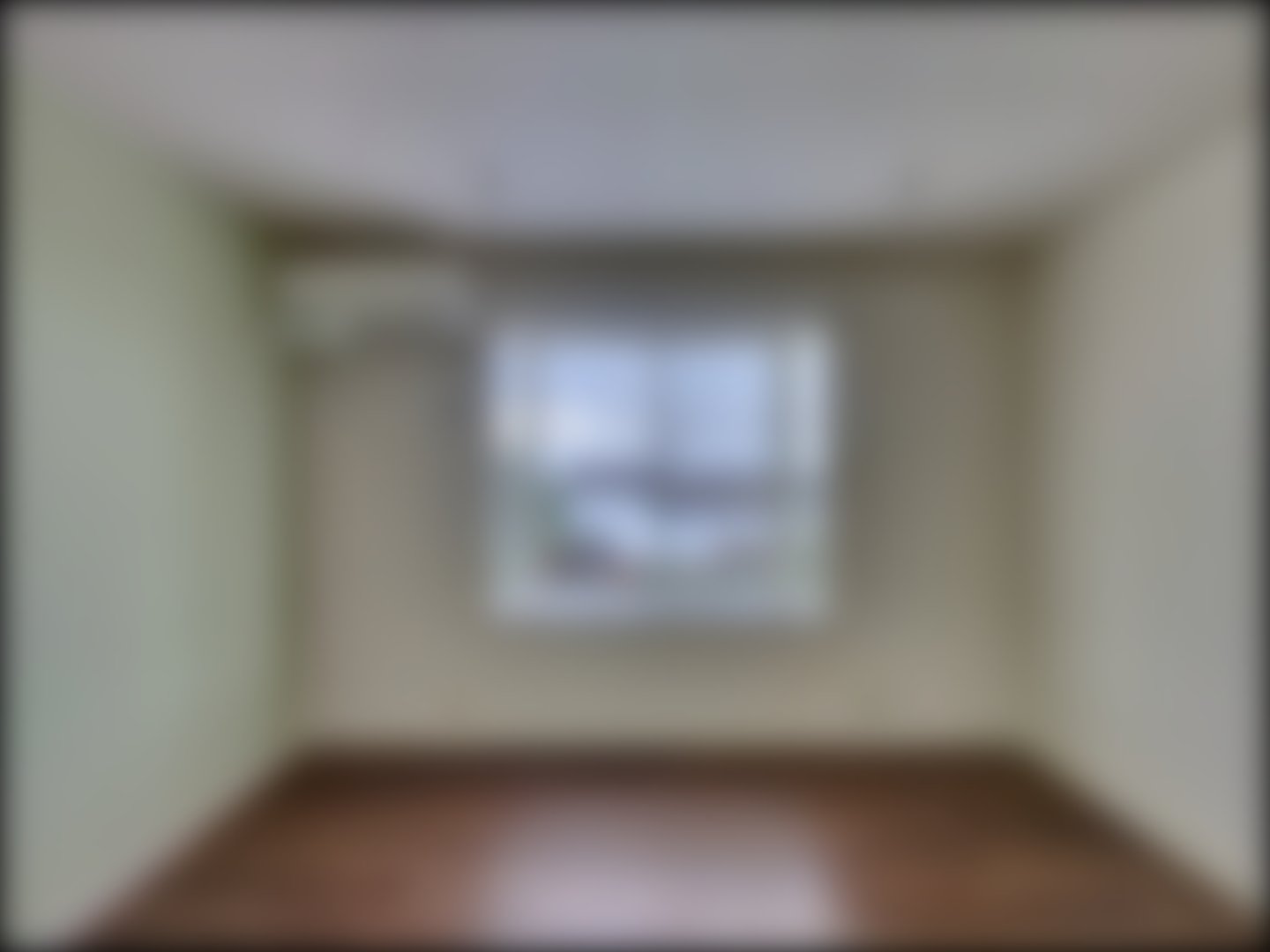 loading blurry tour image