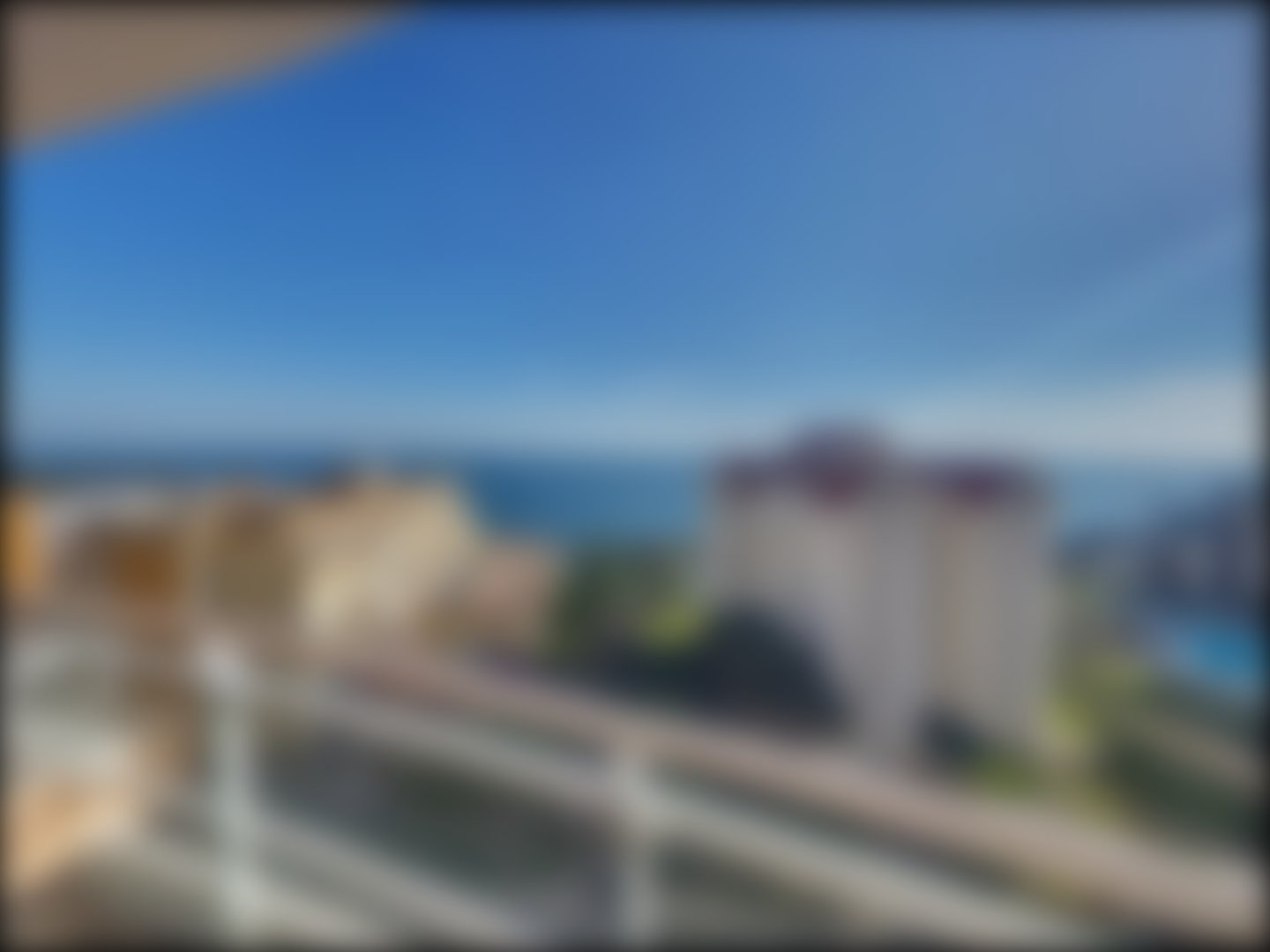 loading blurry tour image