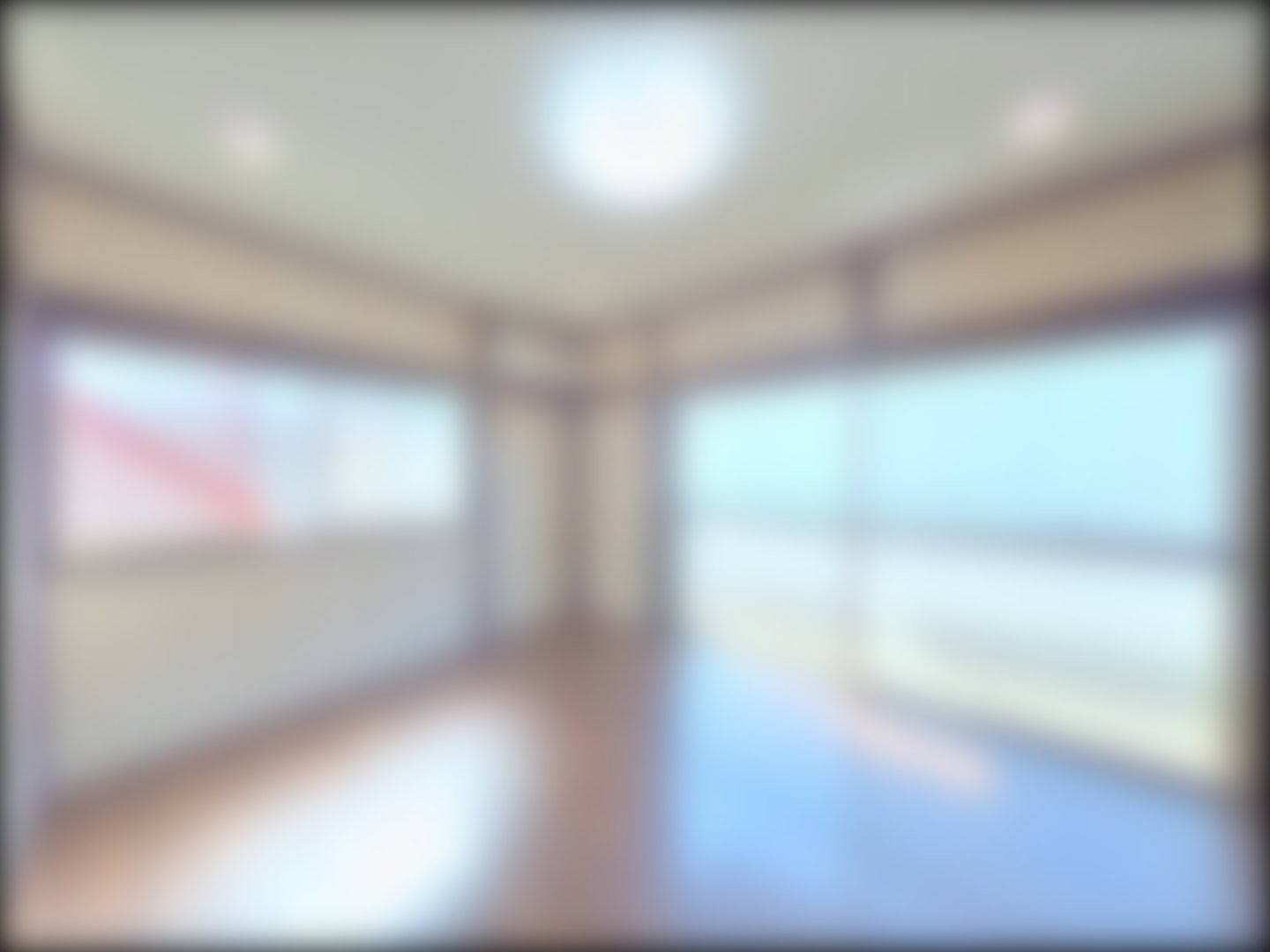 loading blurry tour image