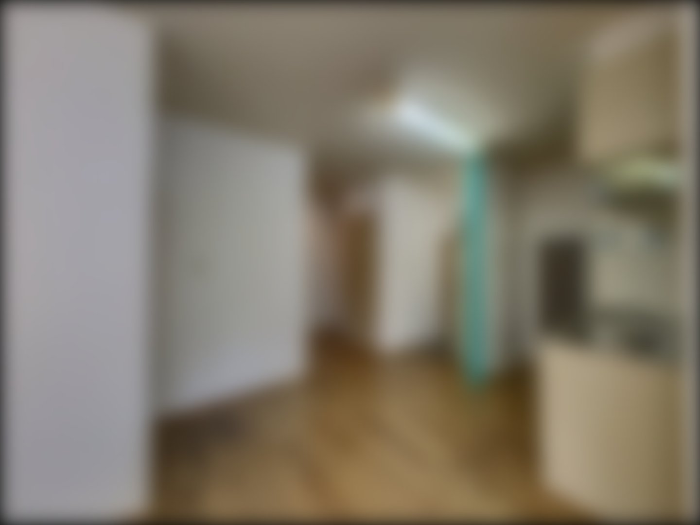 loading blurry tour image