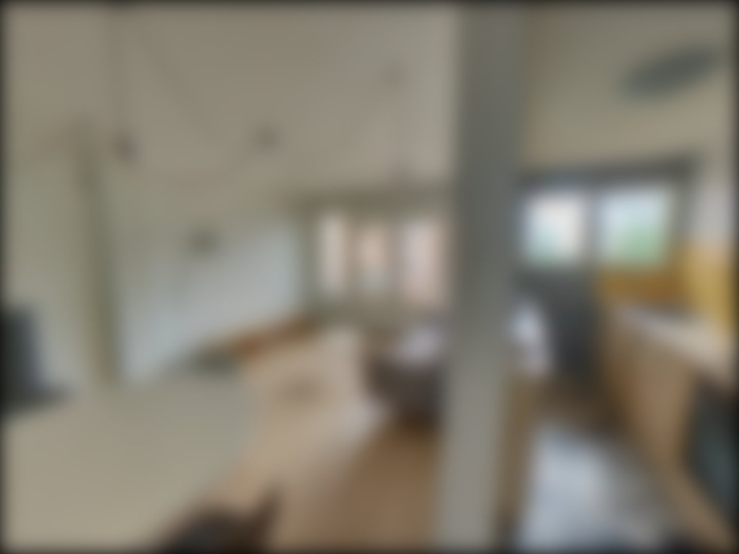 loading blurry tour image