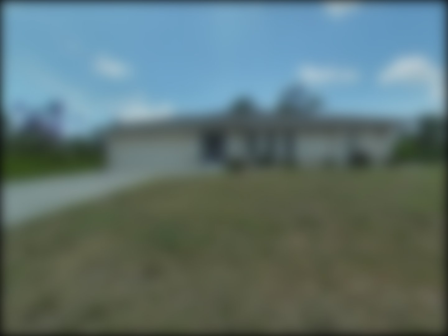 loading blurry tour image