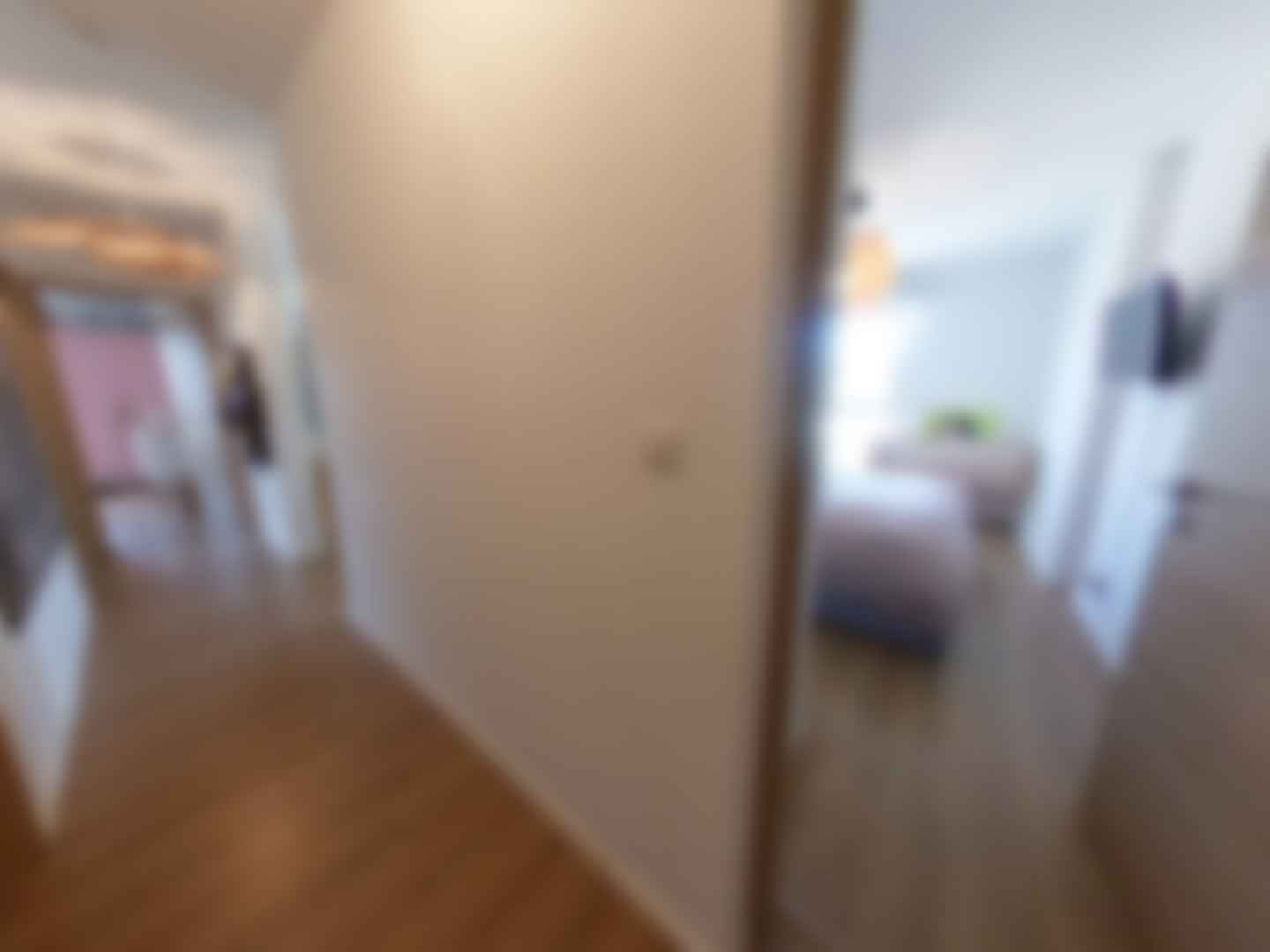 loading blurry tour image