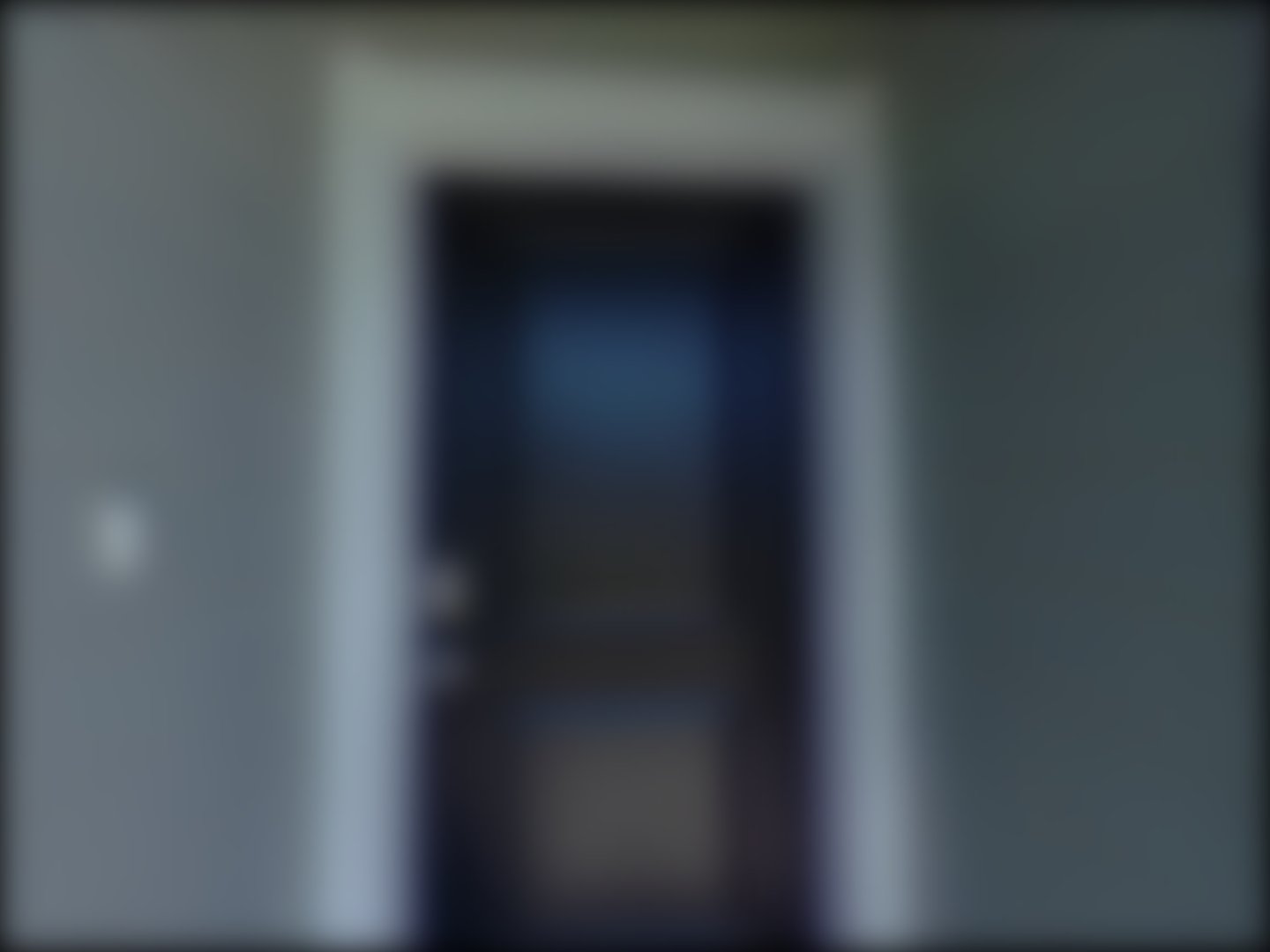 loading blurry tour image