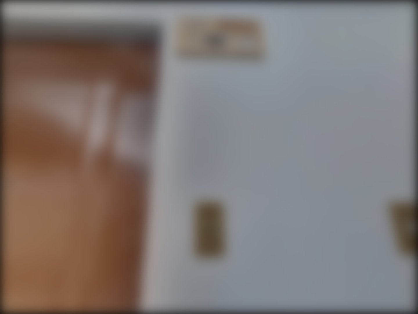 loading blurry tour image