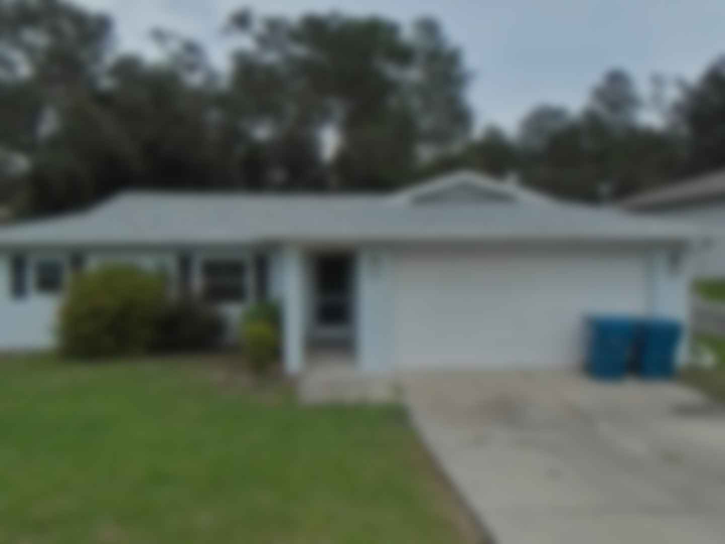 loading blurry tour image