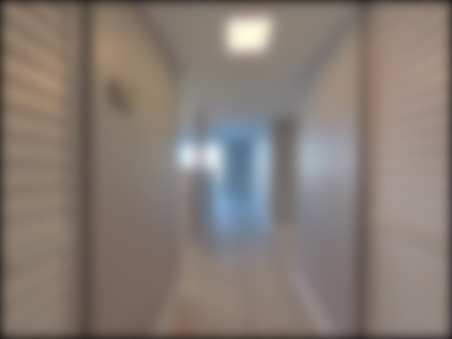 loading blurry tour image