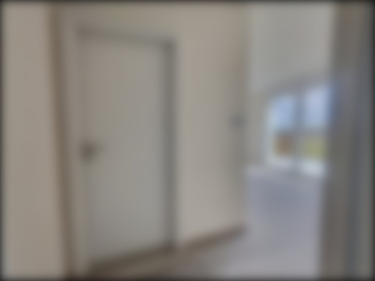 loading blurry tour image