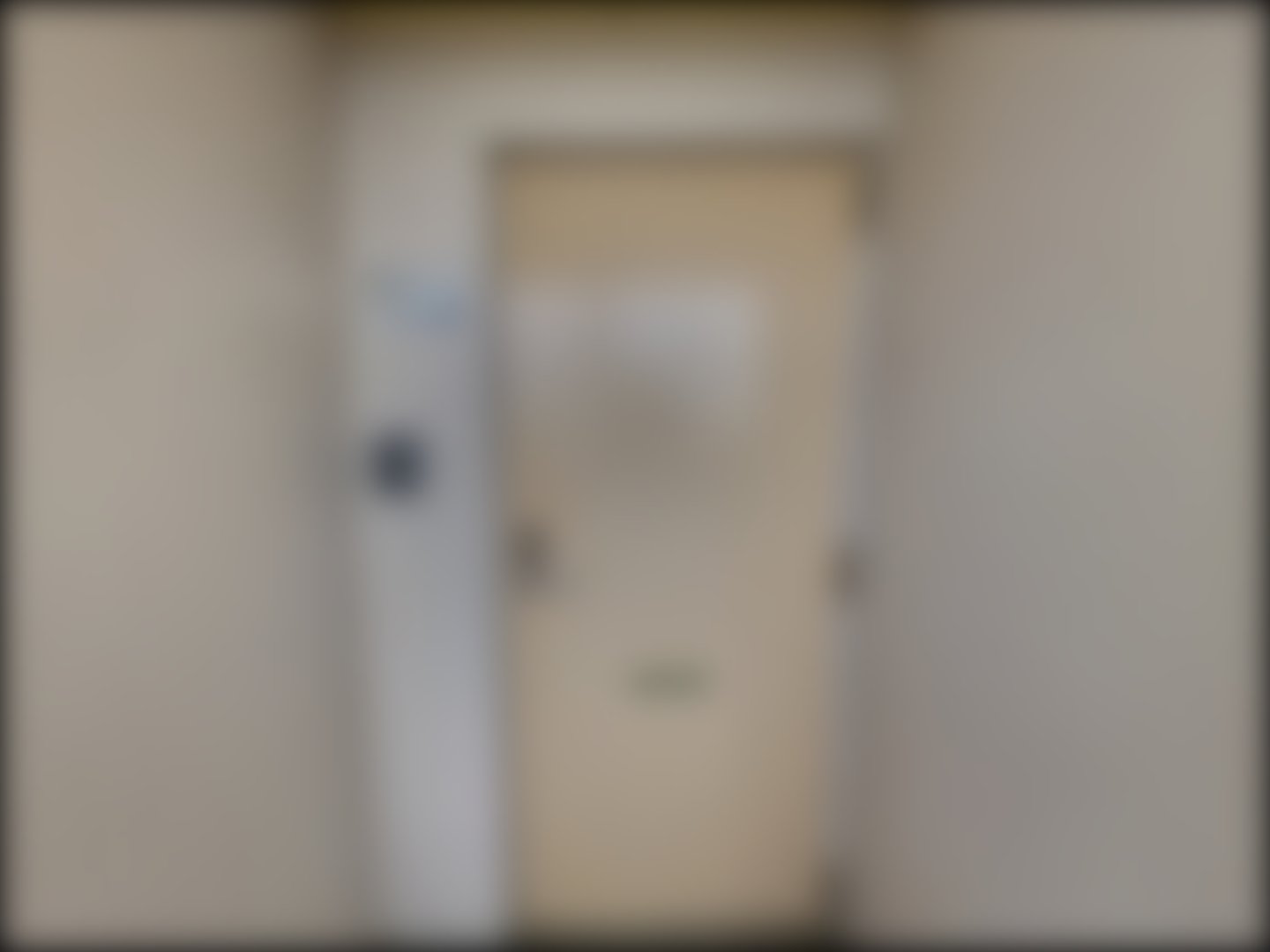 loading blurry tour image