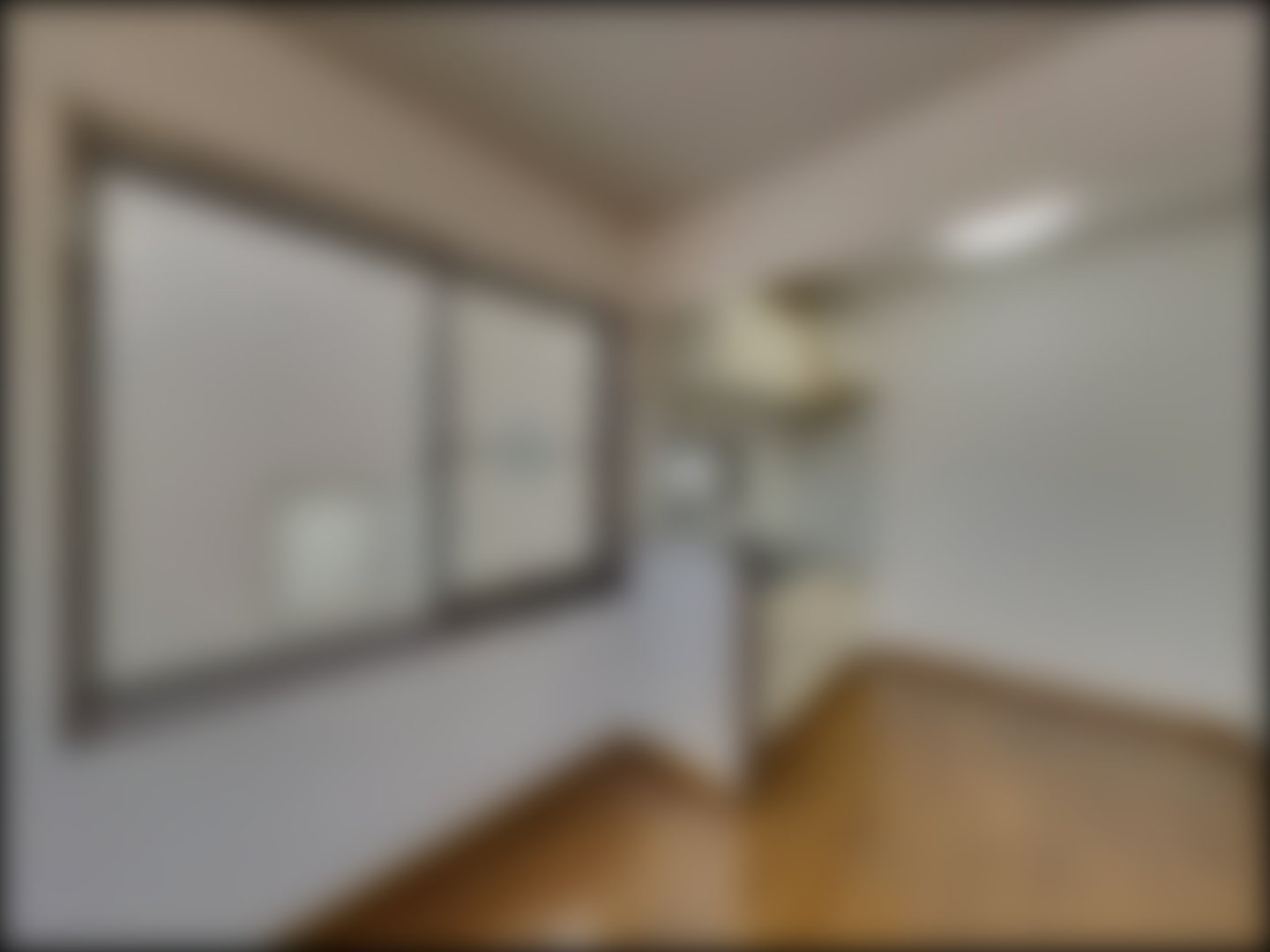 loading blurry tour image