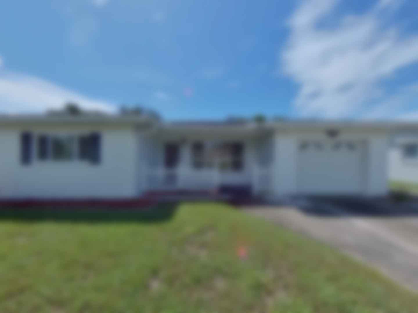 loading blurry tour image