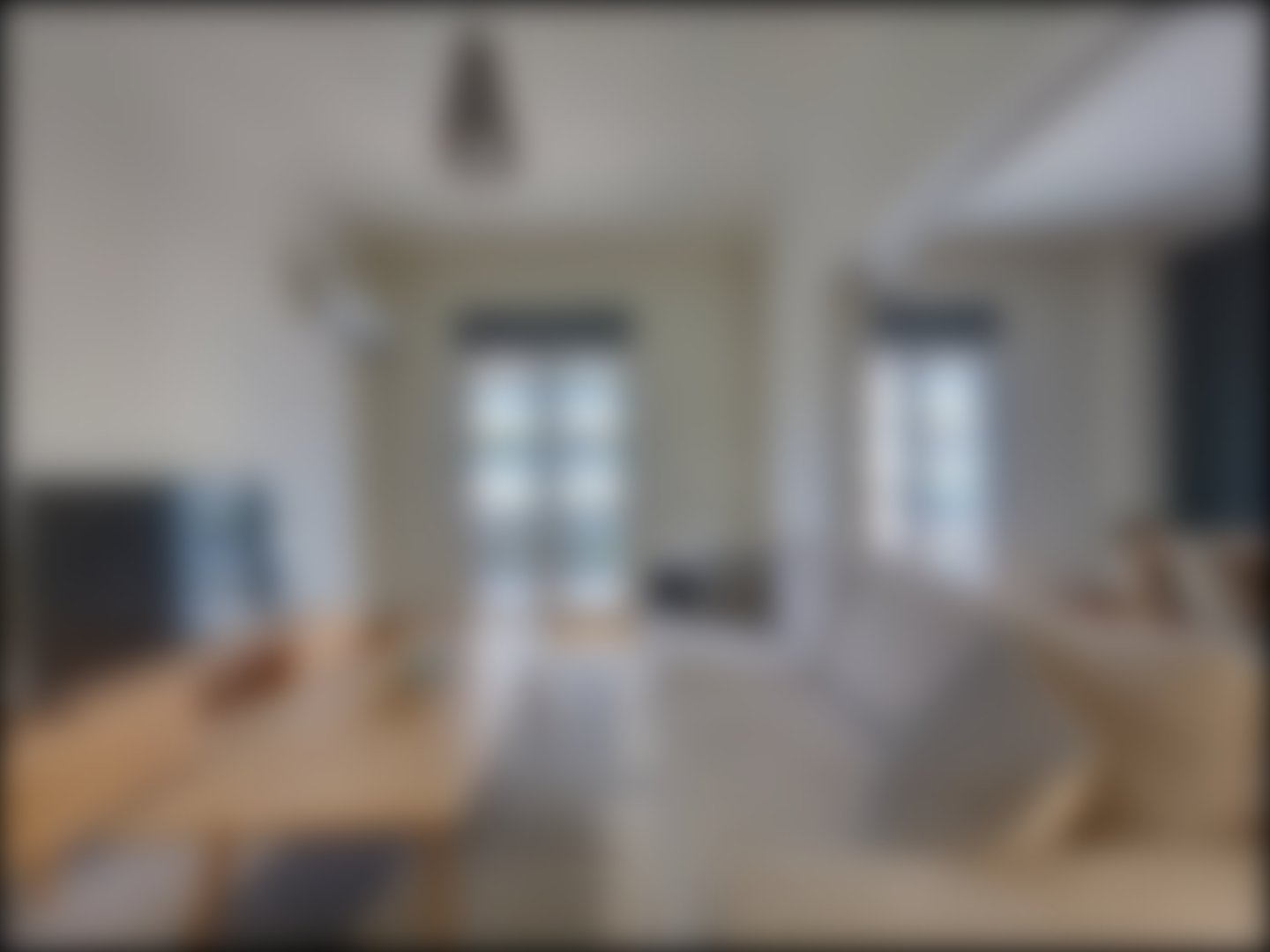 loading blurry tour image