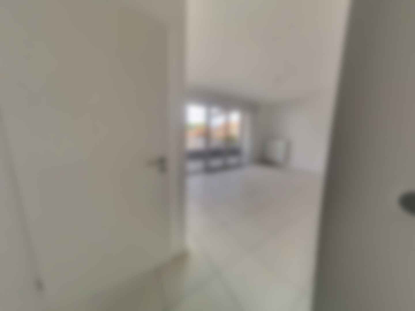 loading blurry tour image