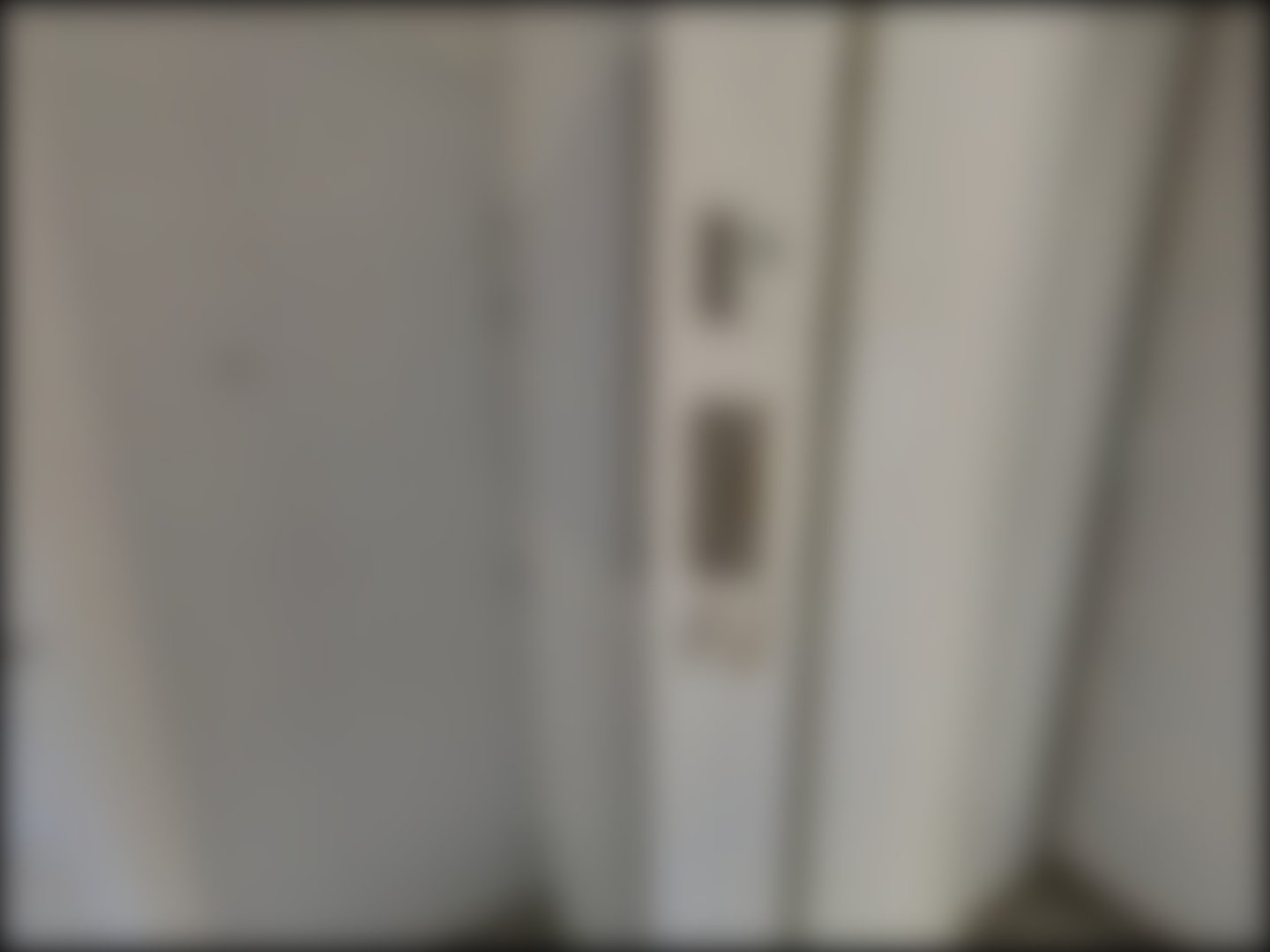 loading blurry tour image