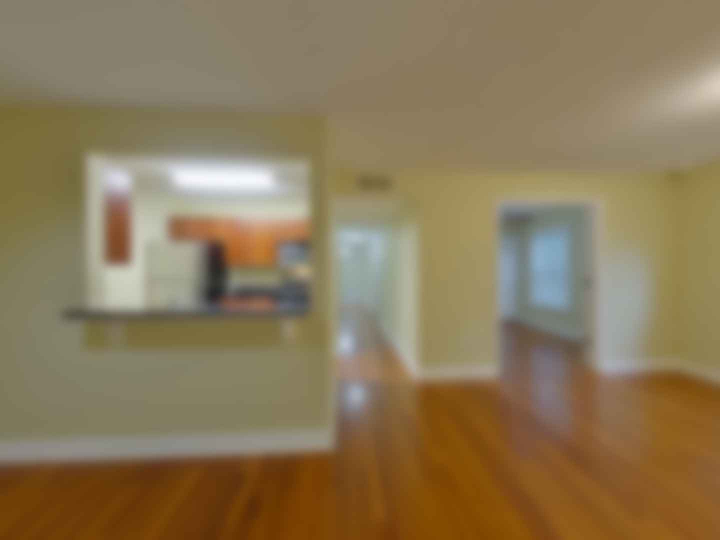 loading blurry tour image