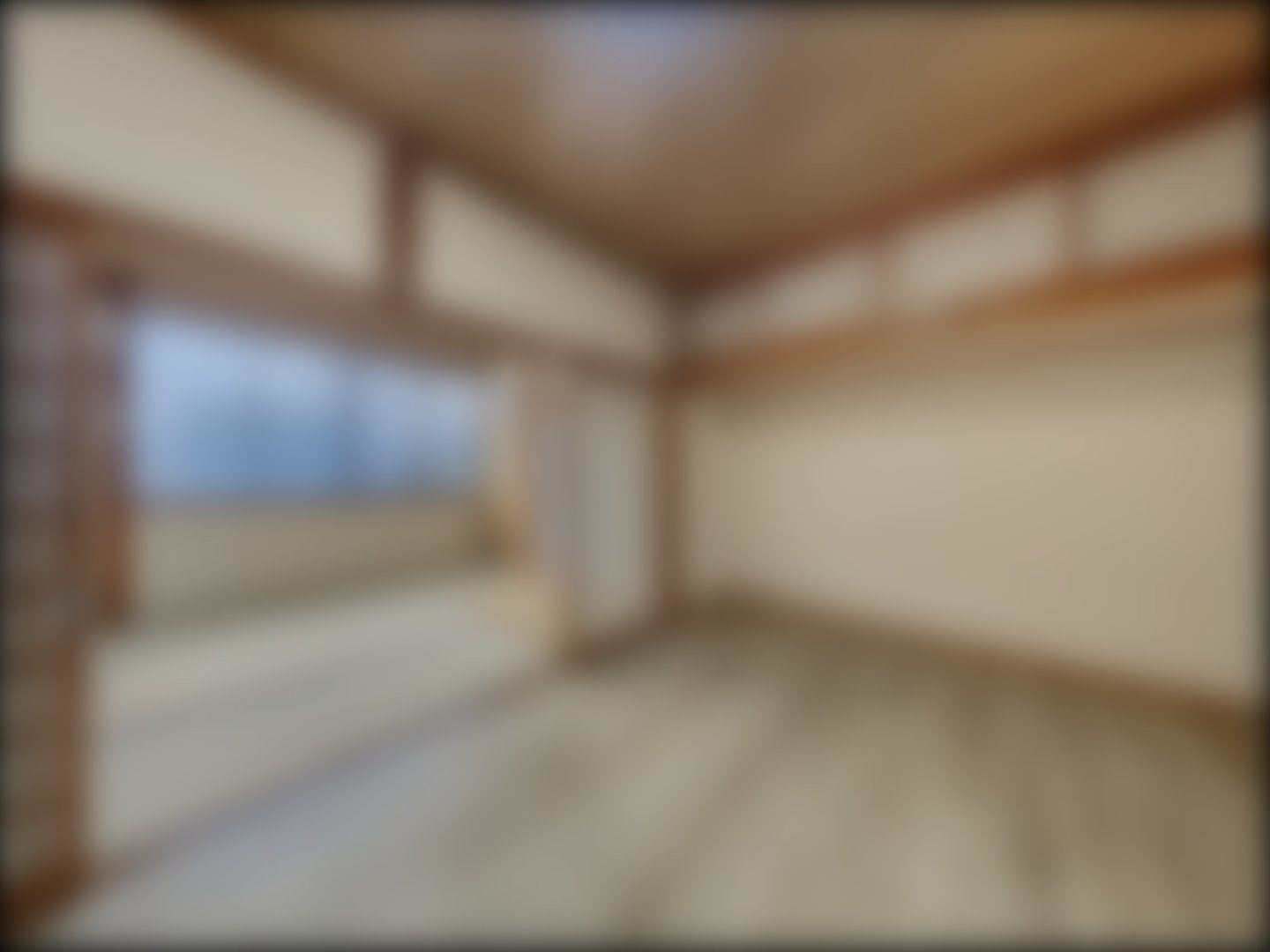 loading blurry tour image