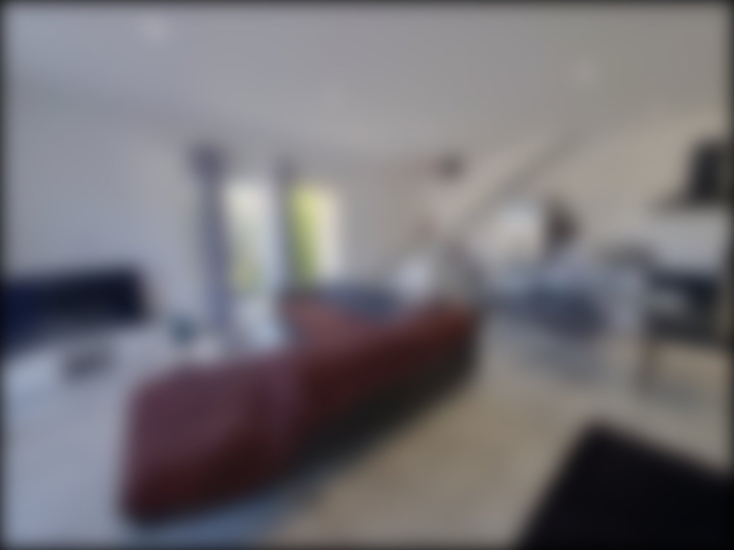 loading blurry tour image