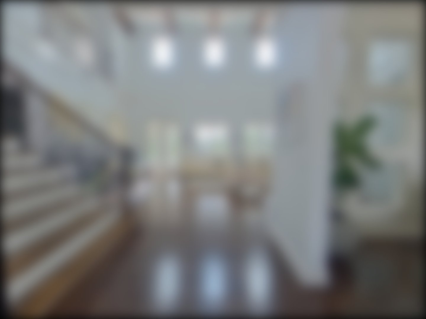 loading blurry tour image