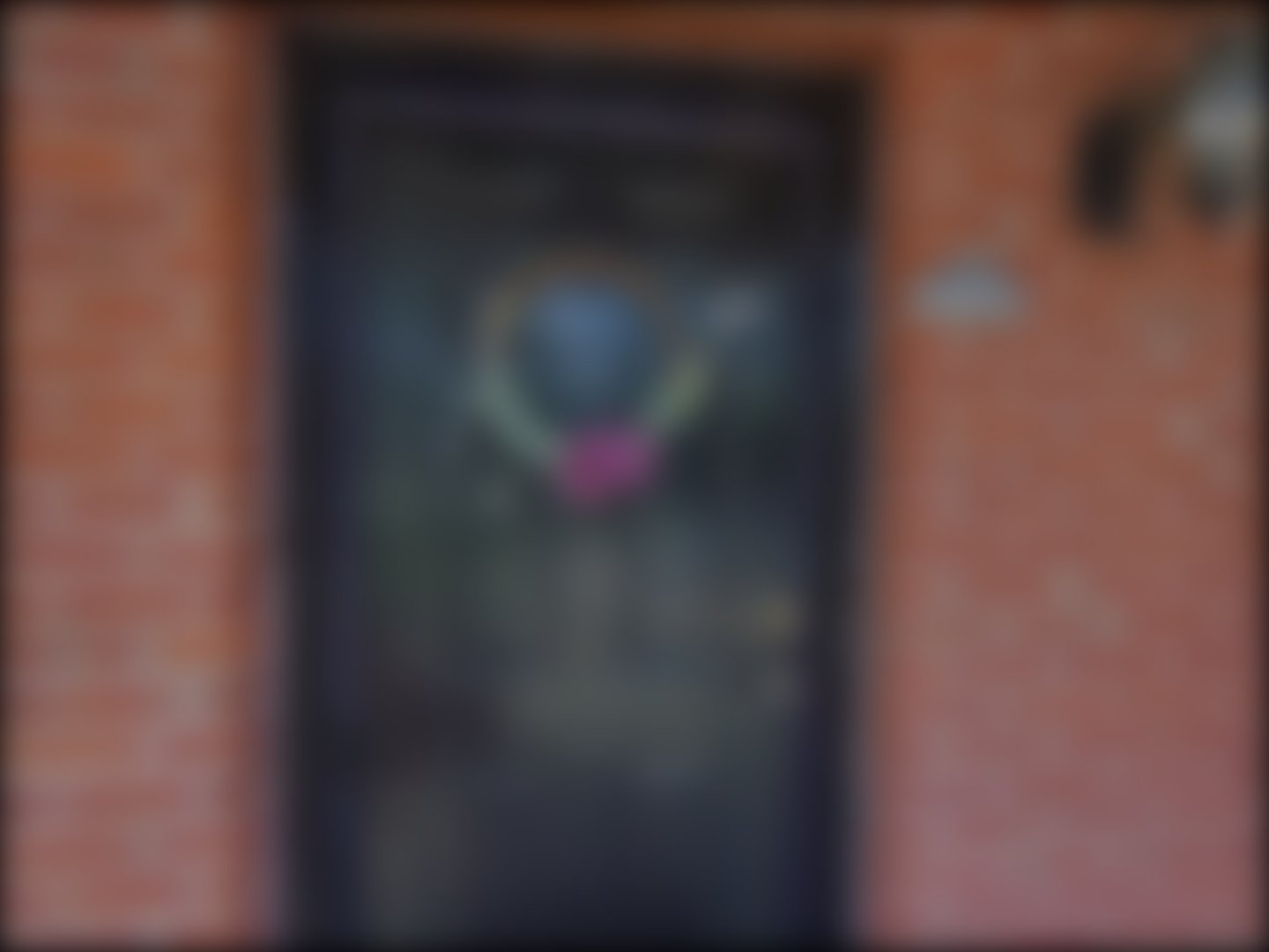 loading blurry tour image