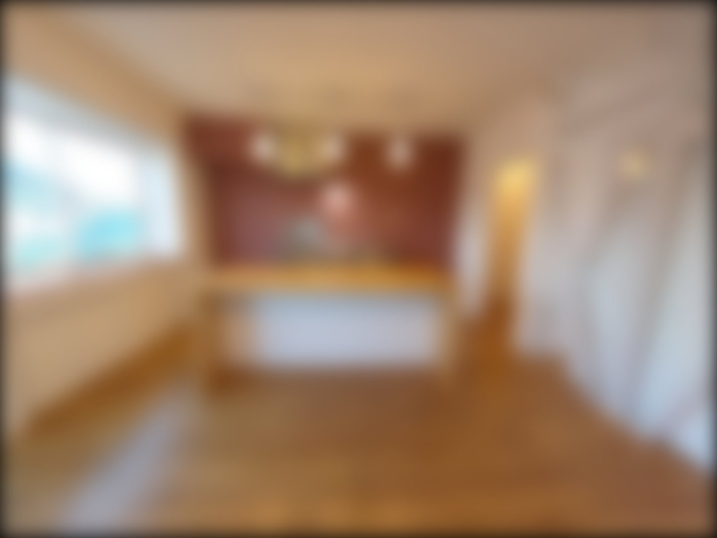 loading blurry tour image