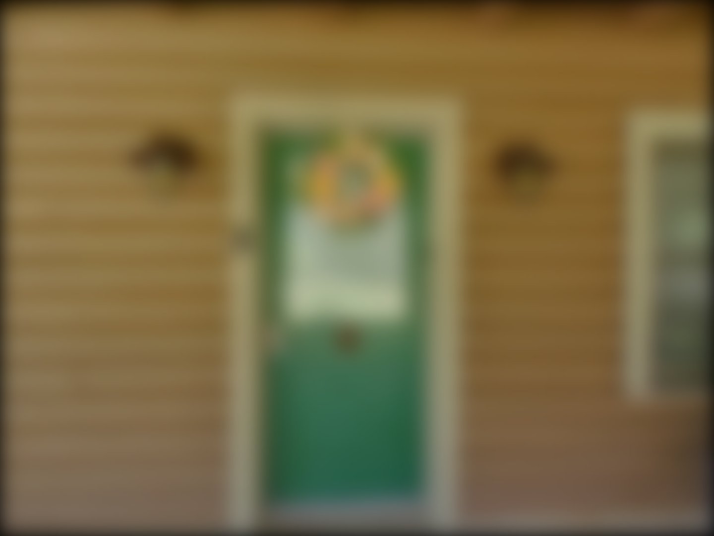 loading blurry tour image