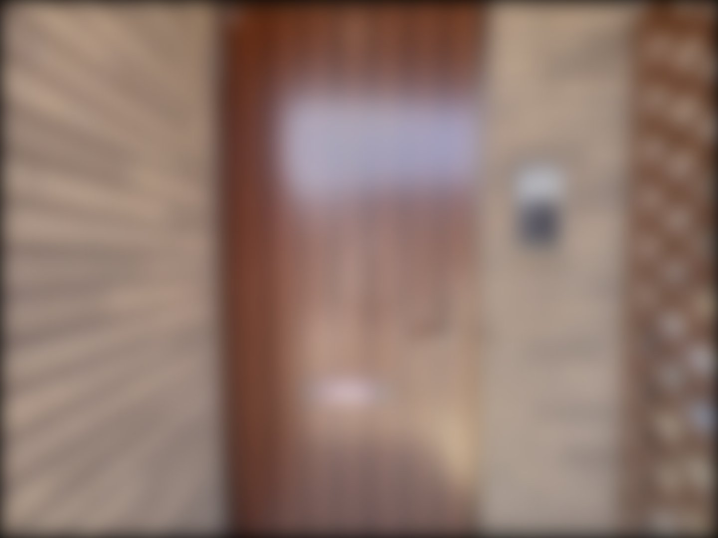 loading blurry tour image