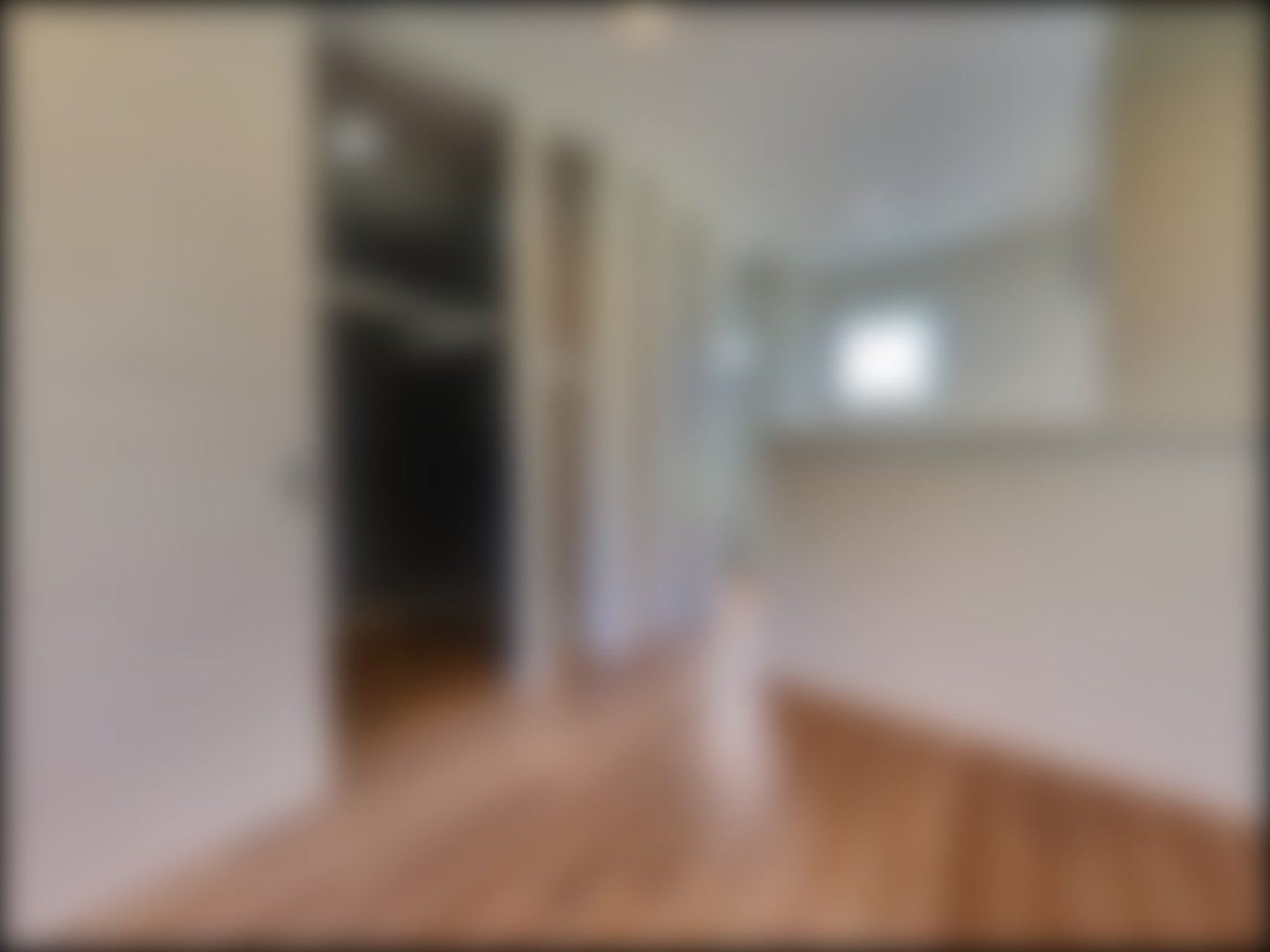 loading blurry tour image