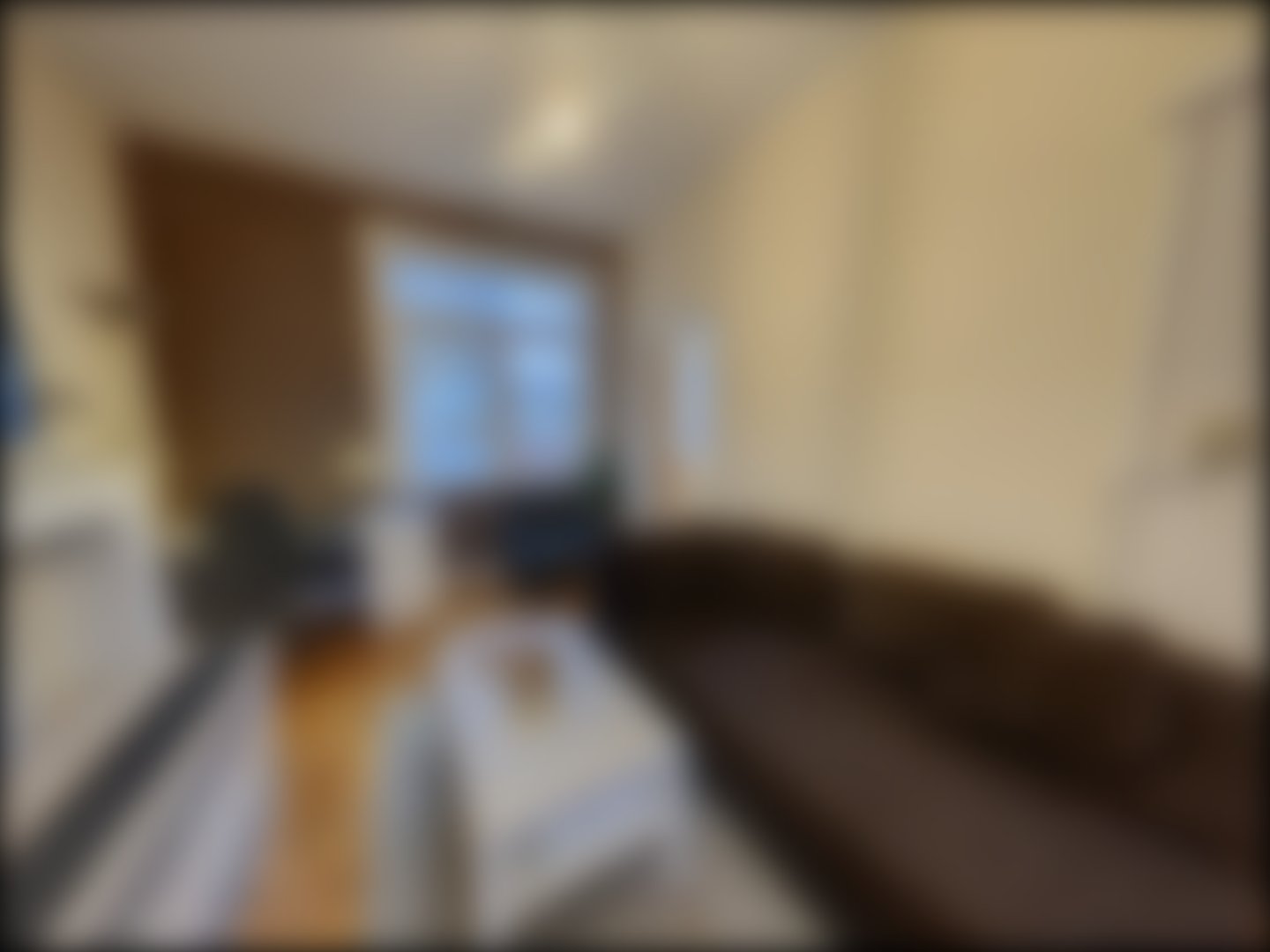 loading blurry tour image