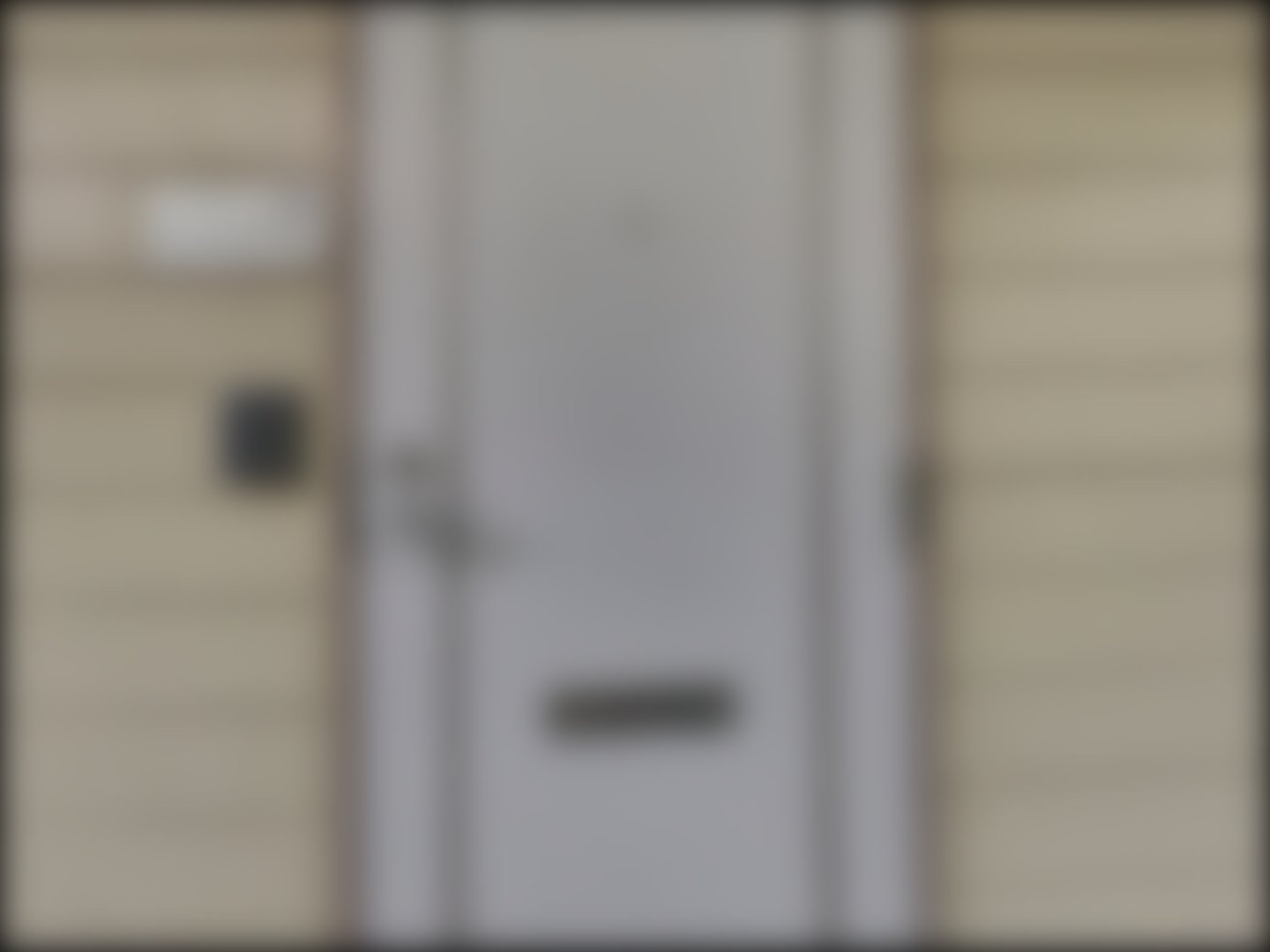 loading blurry tour image