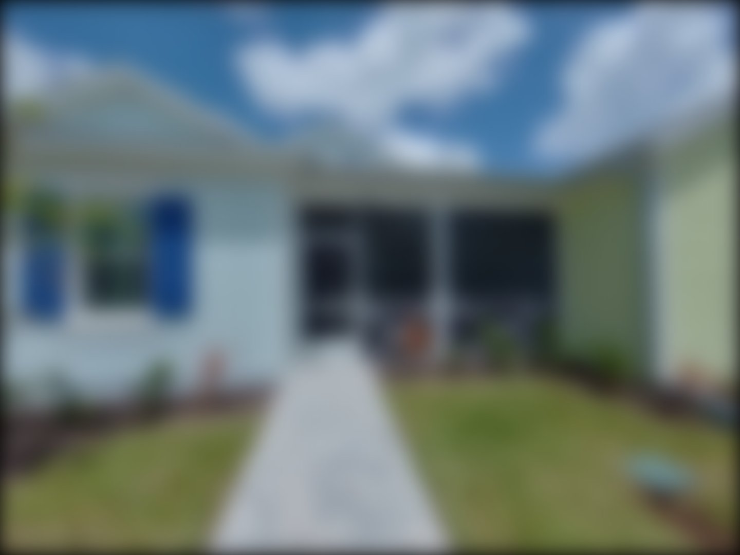 loading blurry tour image