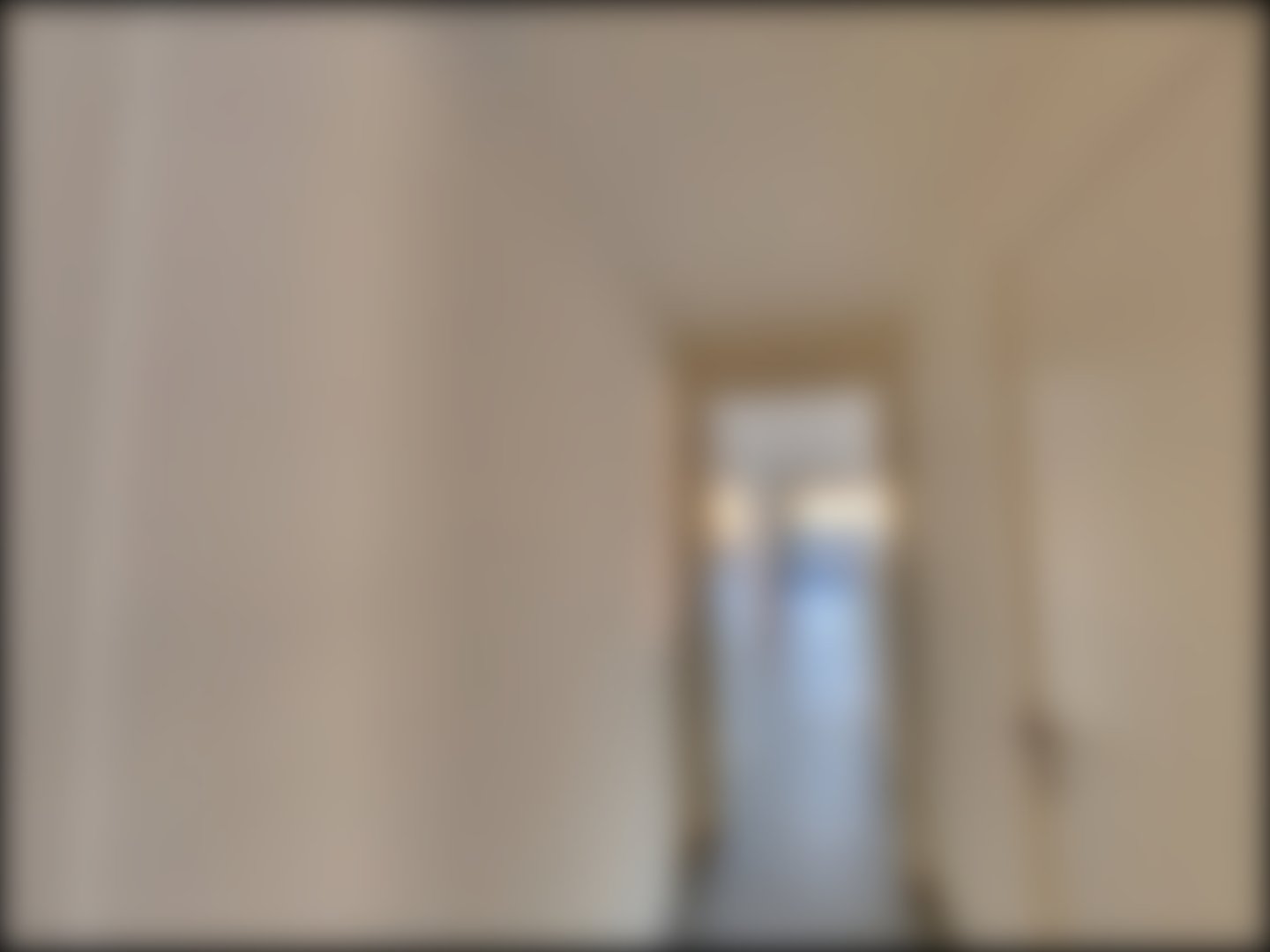 loading blurry tour image