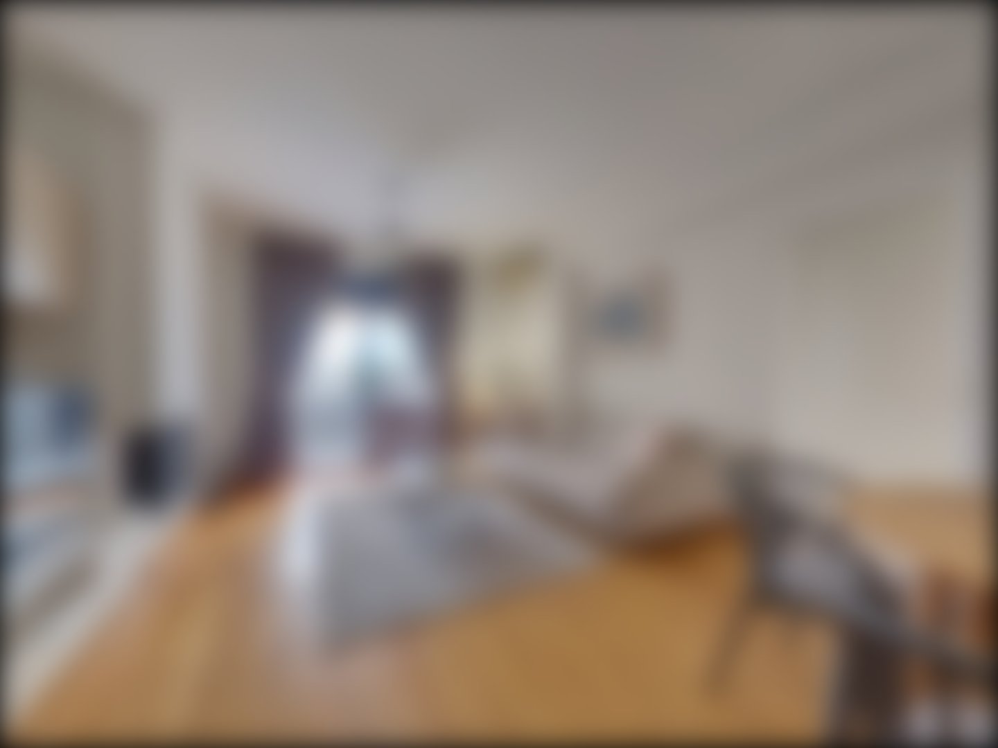 loading blurry tour image