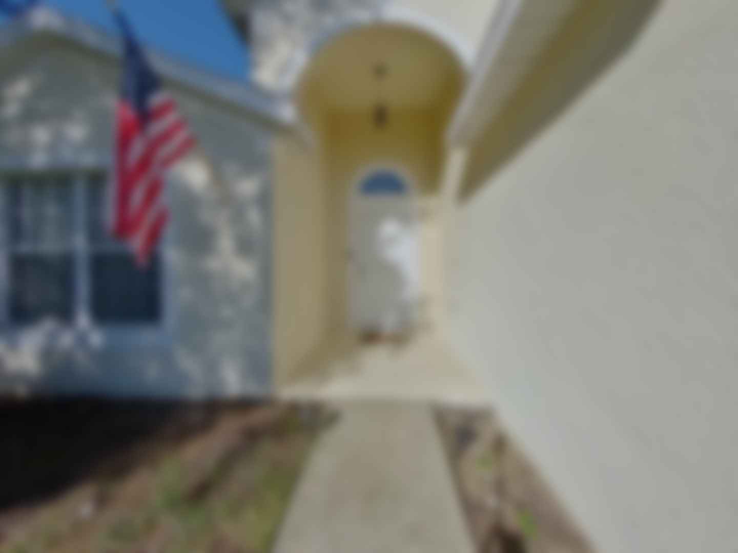 loading blurry tour image