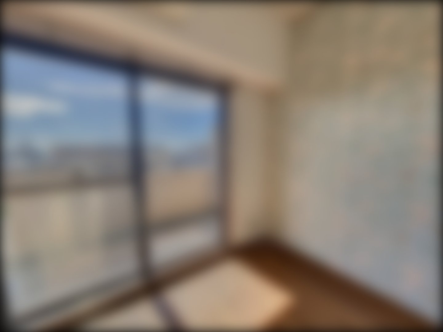 loading blurry tour image