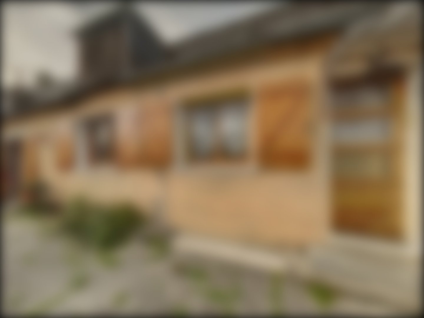 loading blurry tour image