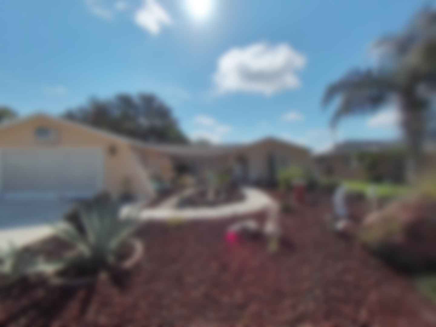 loading blurry tour image