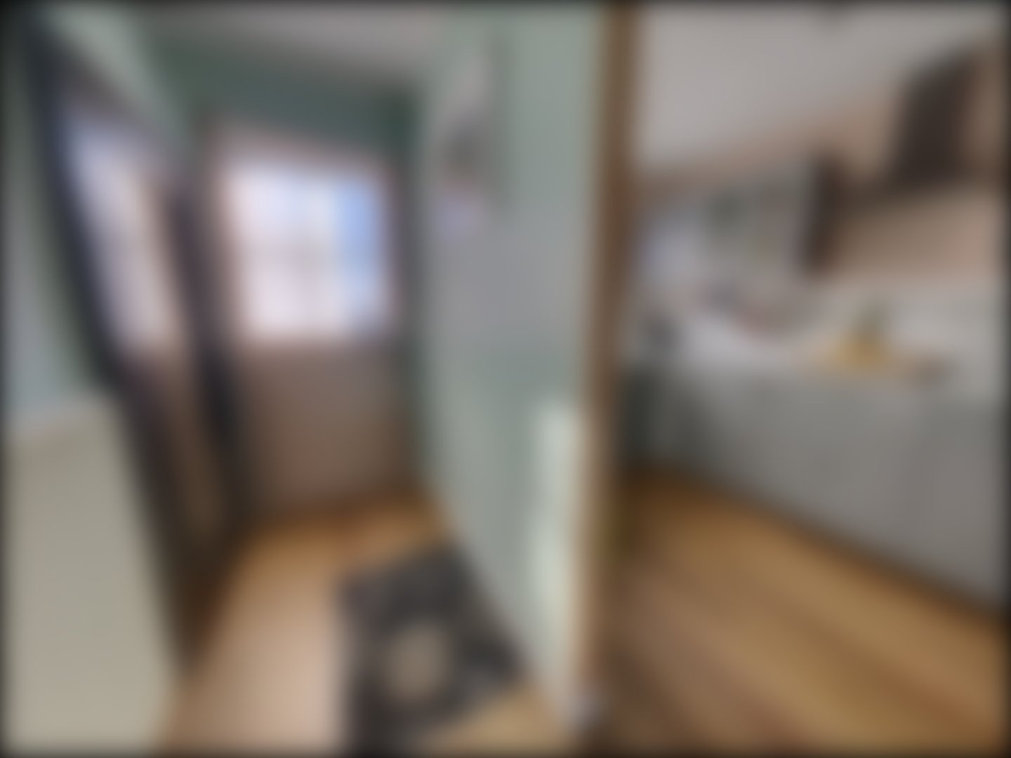 loading blurry tour image