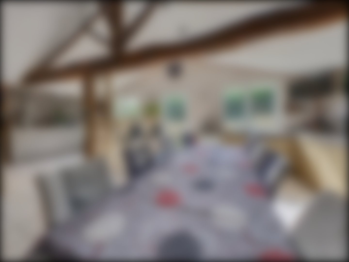 loading blurry tour image