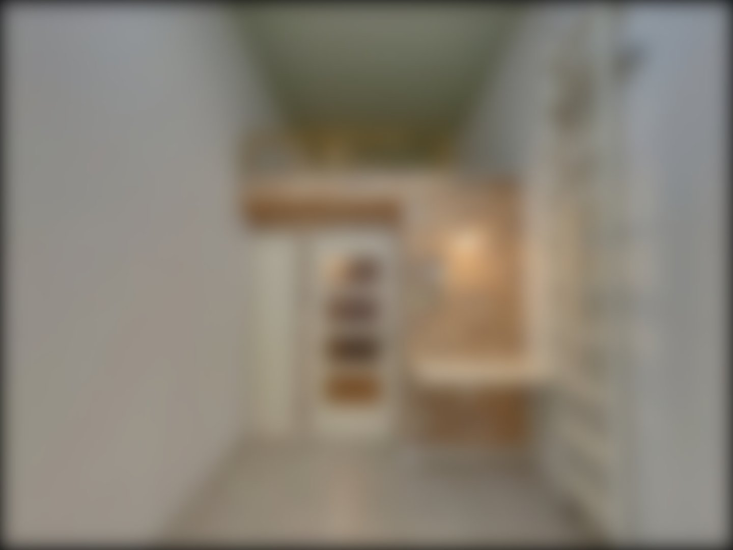 loading blurry tour image