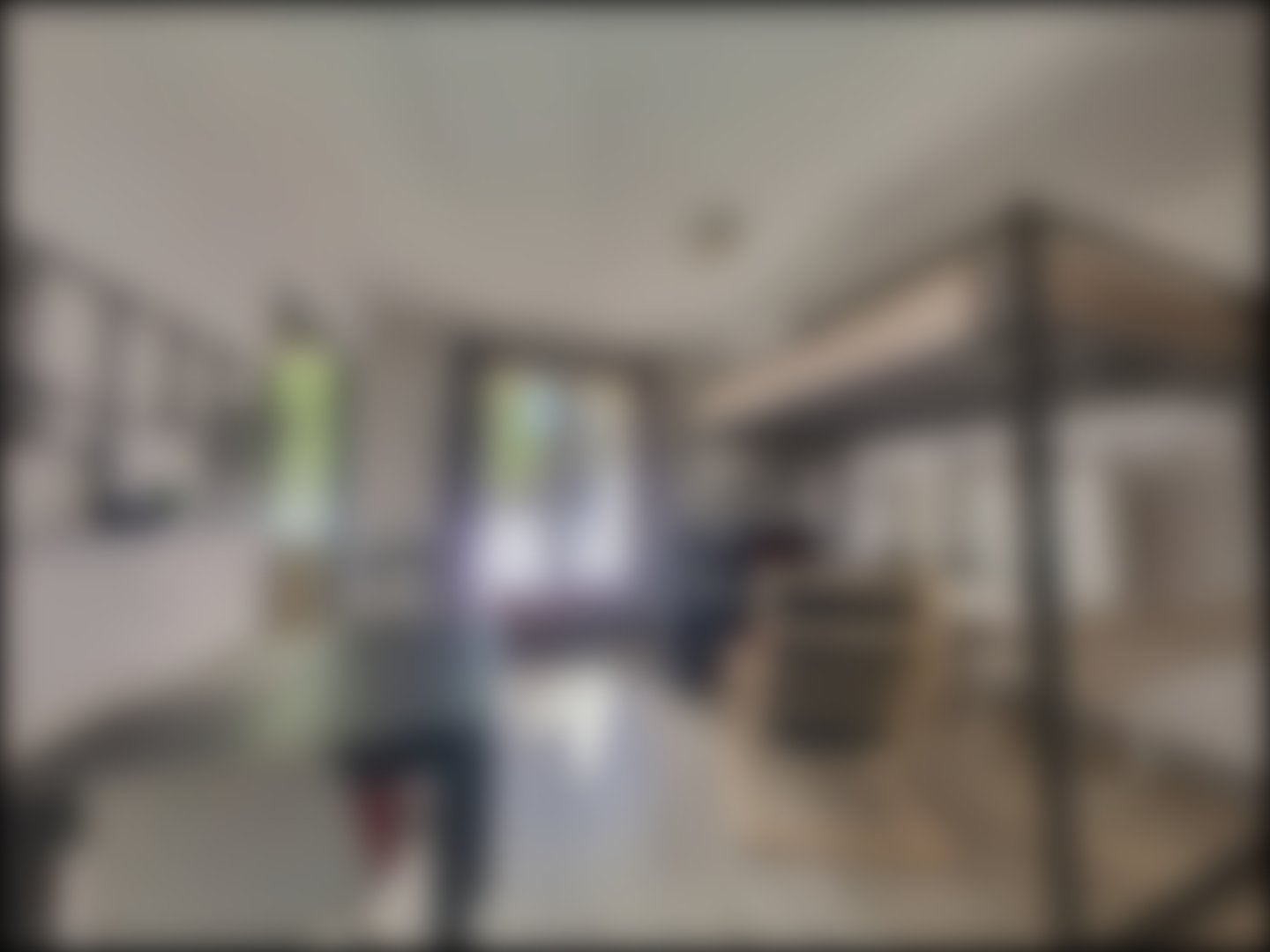 loading blurry tour image