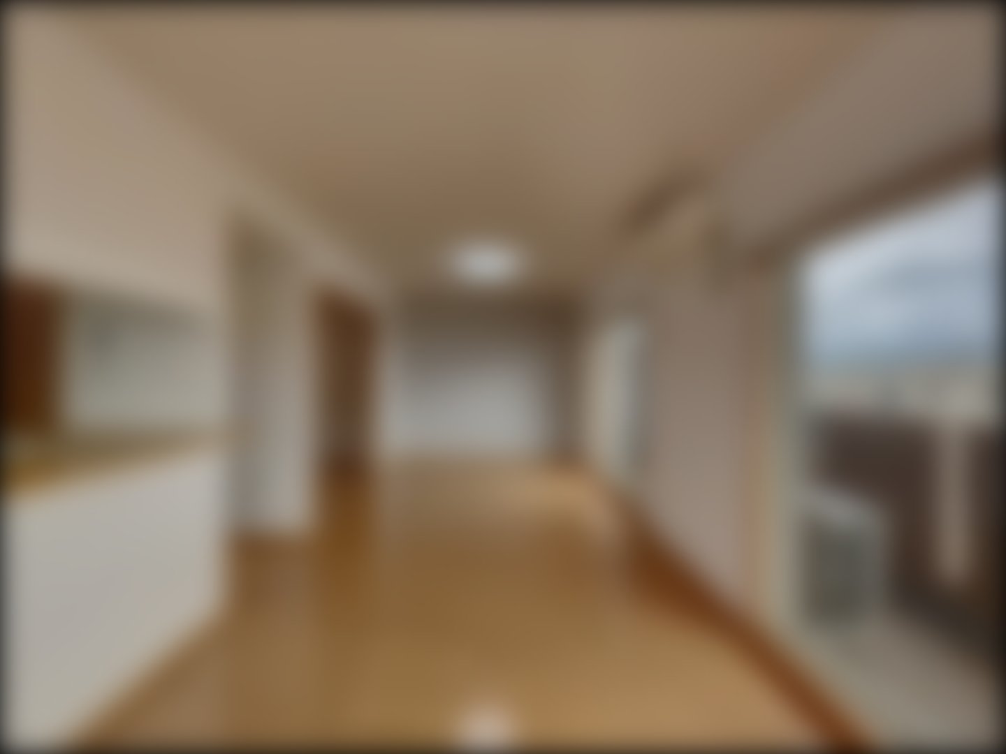 loading blurry tour image