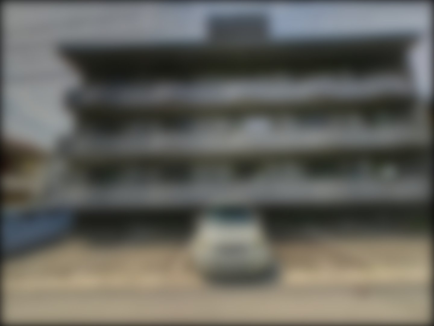 loading blurry tour image