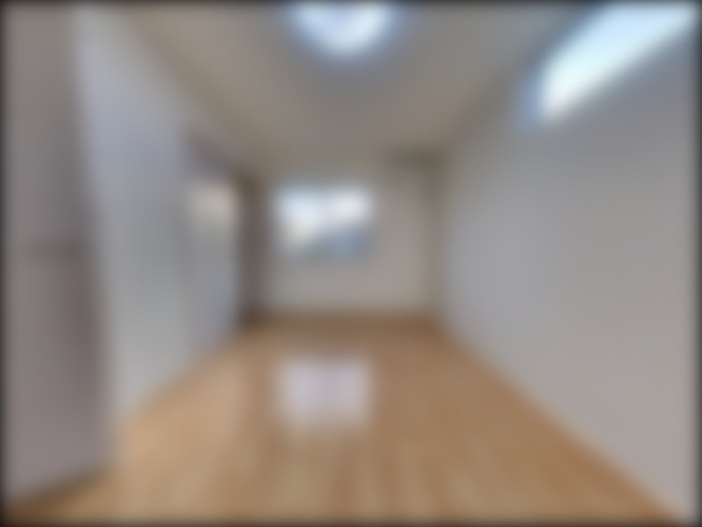 loading blurry tour image