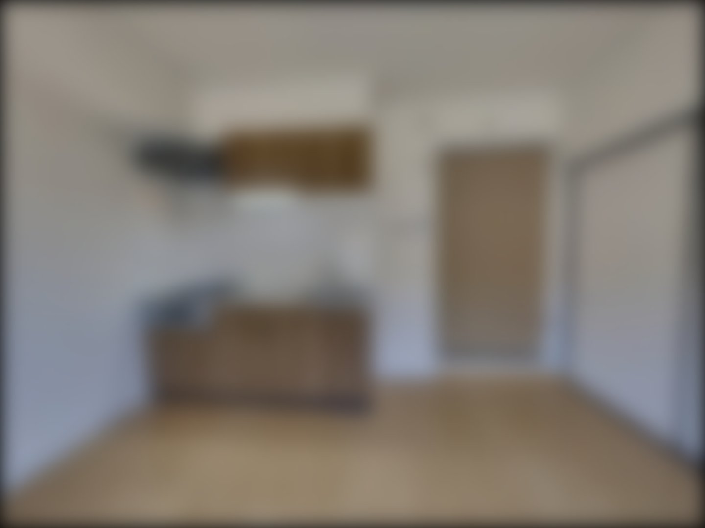 loading blurry tour image