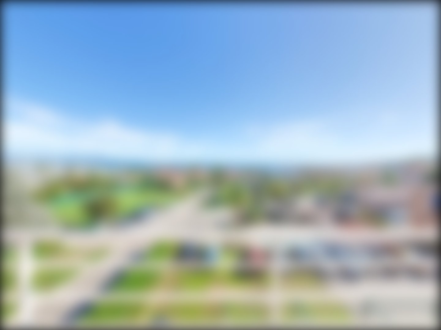 loading blurry tour image